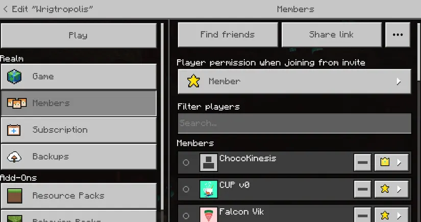 The members tab on a Minecraft Realm to manage players and their permissions