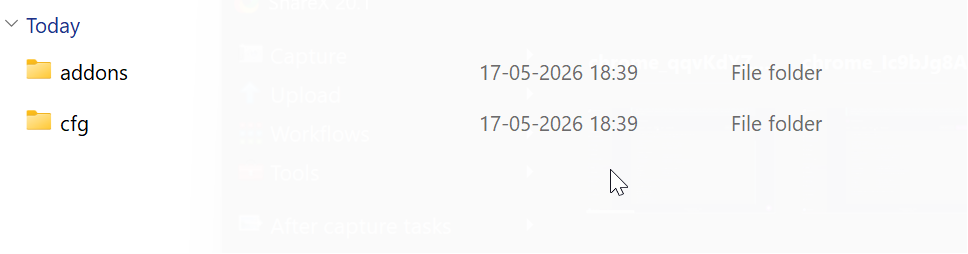 Extracted 'addons and cfg' folder outlined with arrow